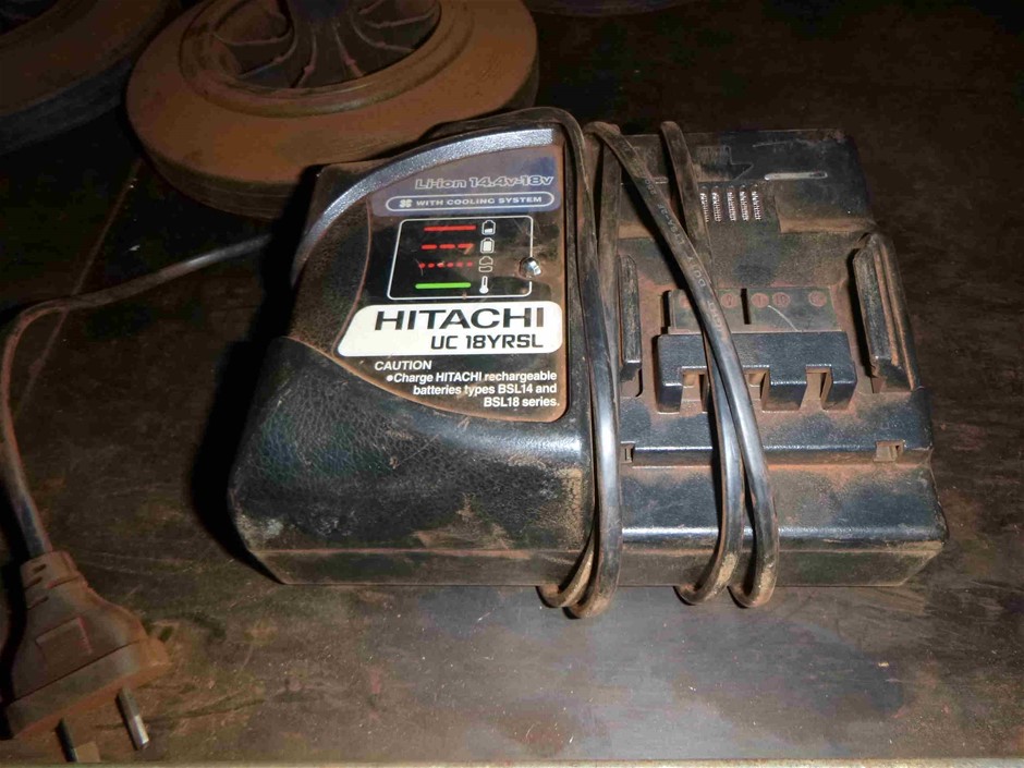 Rhodium Plated Men's Band Ring (4mm) - US Size 9