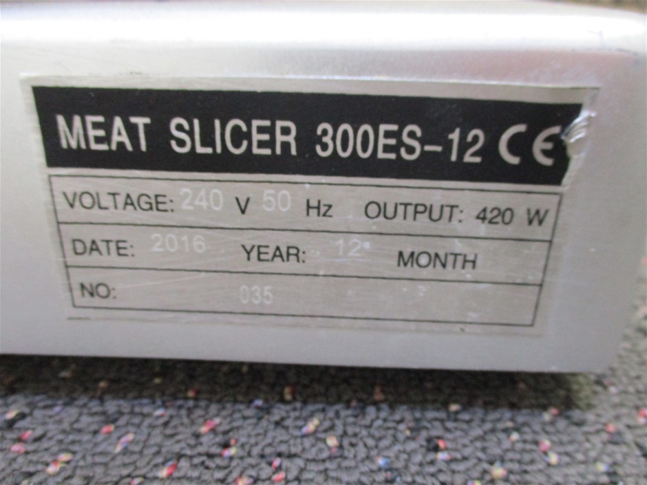 Designer Simulated Diamond Necklace