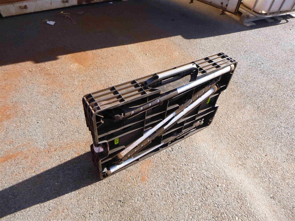 Caterpillar Material Handler