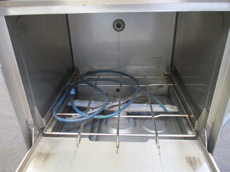 Stunning Rhodium Plated Simulated Diamond Ring - US Size 7