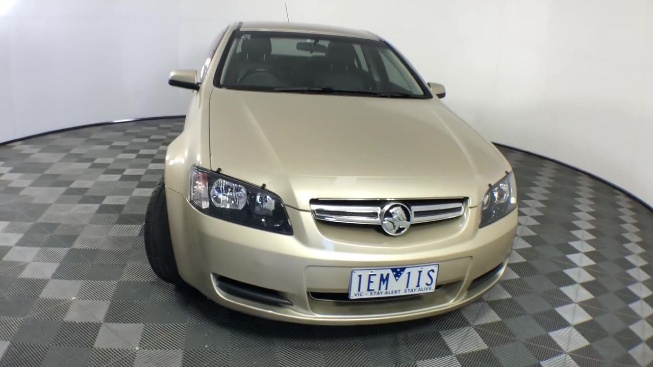 1966 Australian Round Silver 50 Cent Coin Capsule - 80% Silver