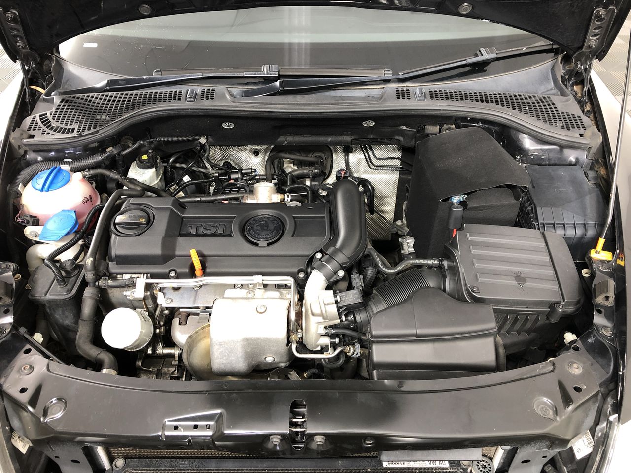 2015 Volkswagen Polo 81TSI COMFORTLINE 6R Automatic Hatchback