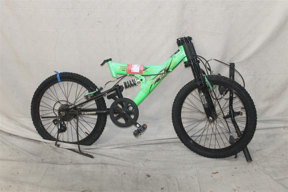 Fishbone Black Chardonnay 2025 (6x 750mL), Margaret River.