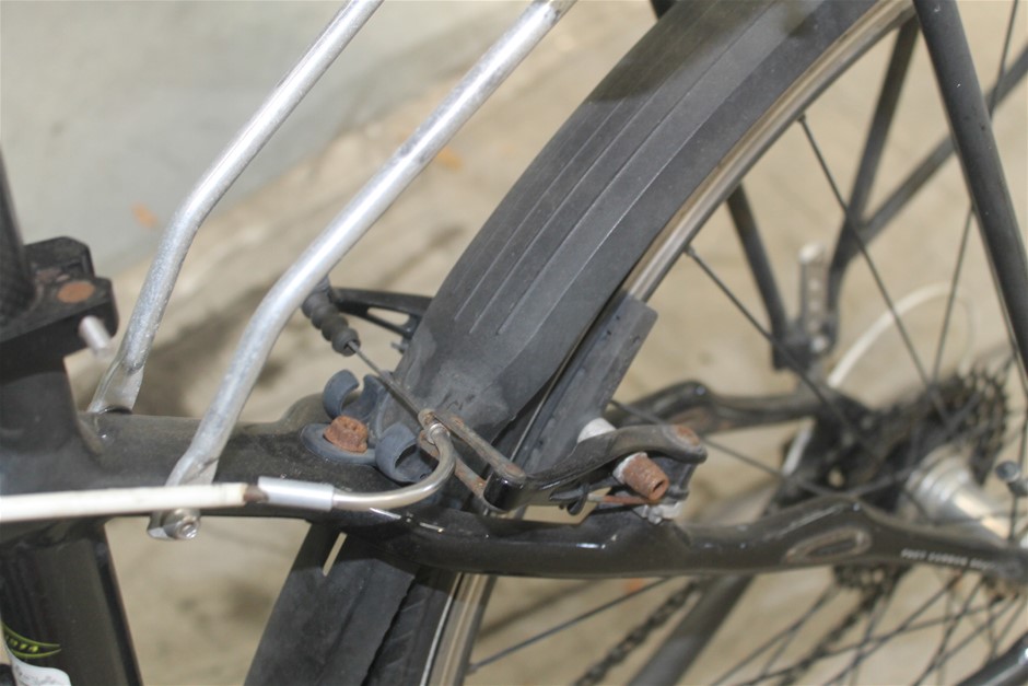 Byrne Estate Gown Shiraz Cabernet 2021 (12x 750mL) SA