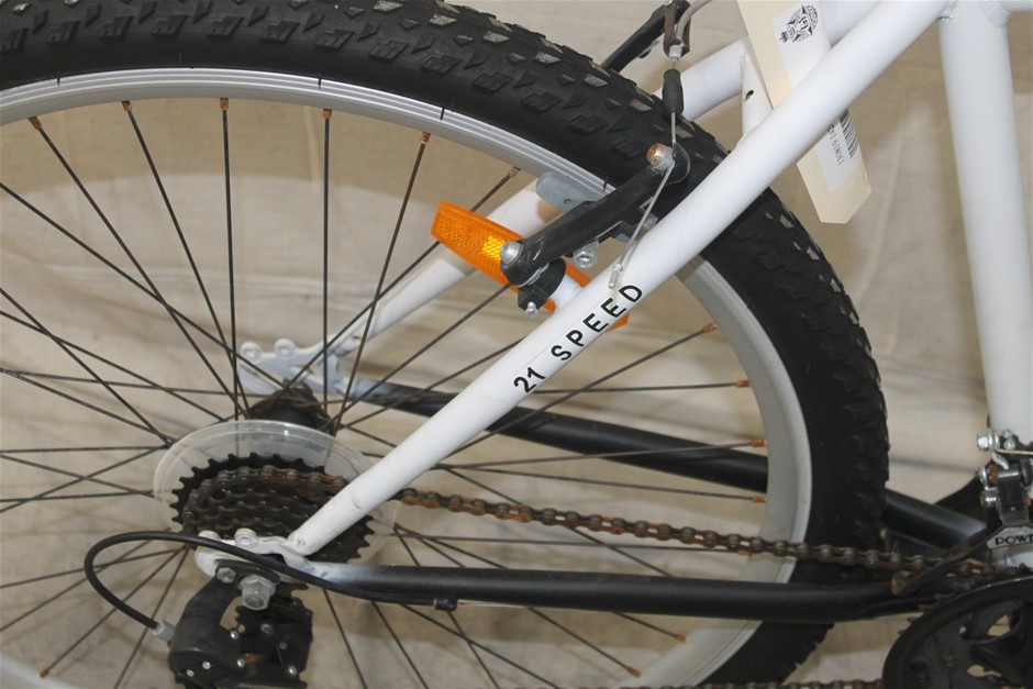 Magic Box Shiraz 2019 (6x 750mL) SEA