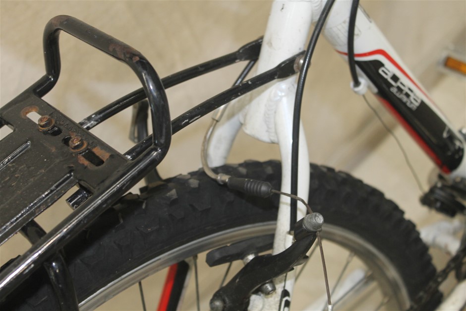 2 Monkeys Chardonnay 2025 (12x 750mL) SEA