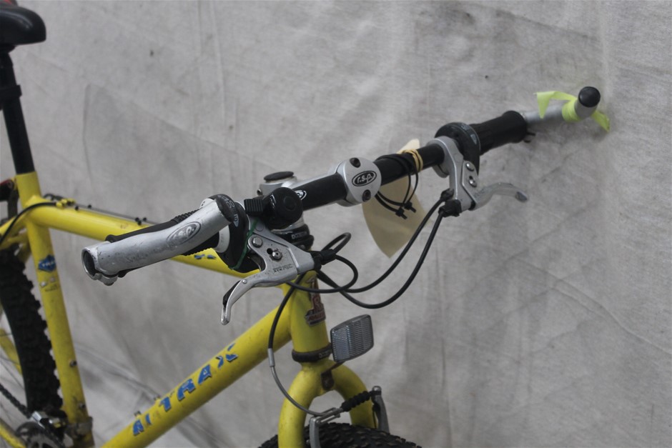 Casella Limited Release Cleanskin Cabernet Sauvignon 2013 (12x 750mL) SA