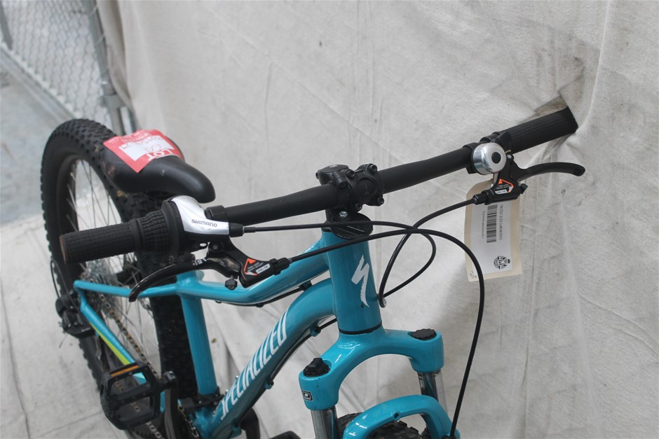 Wolf Blass Red Label Shiraz Grenache (6x 750mL), SEA.