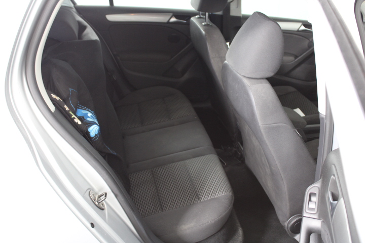 2023 $2 Matilda Light Green Coloured two dollar FIFA Soccer Coin Queen New