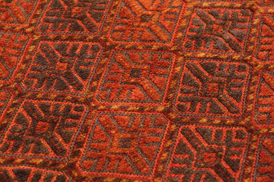 CAMCO Eaz-Lift Camper/RV Gooseneck Stabilizer Tripod Jack | Reduces Movemen