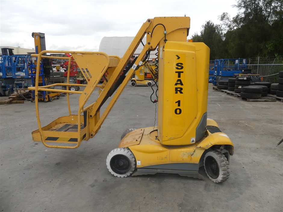 UNAGI Model One E500 Electric Scooter. NB: Well used, not in box, no charge