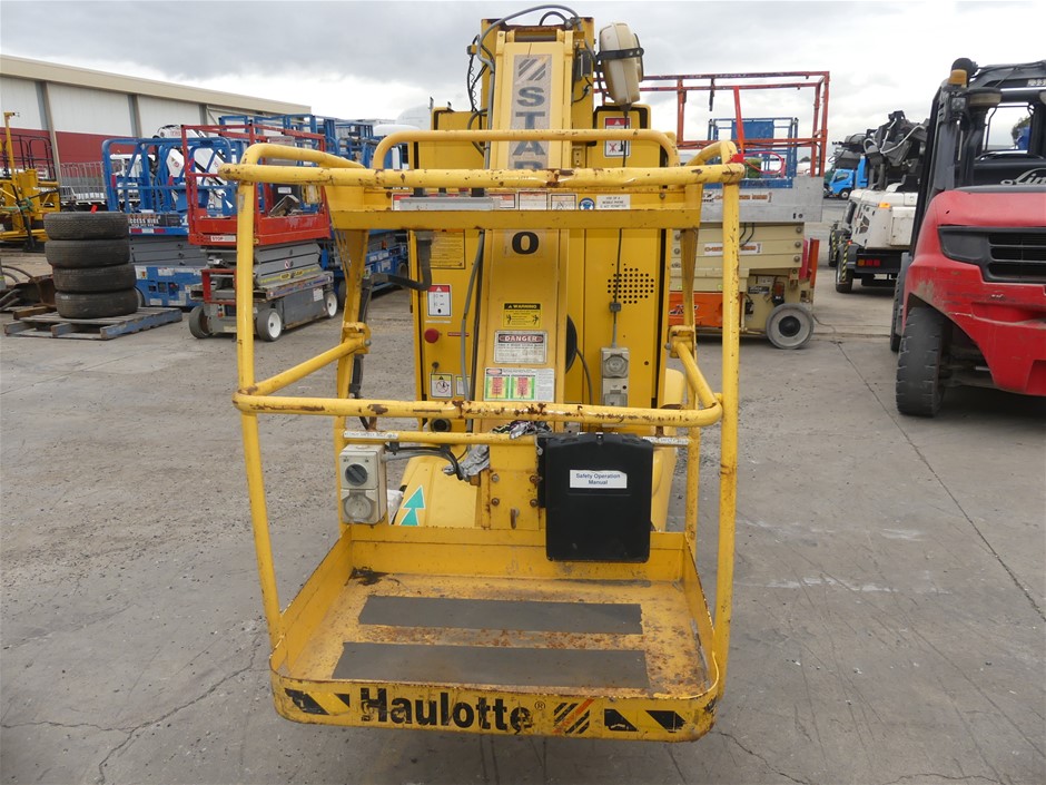 RUSSELL HOBBS Compact Kitchen Convection Oven, 1600W, Silver, RHTOV2HP.