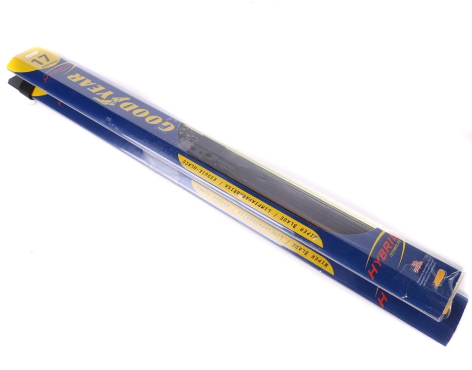 5 x Packs of 3 TRAFALGAR Crepe Bandages.