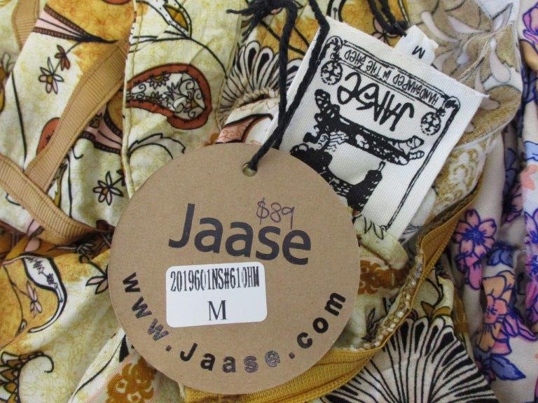 7-8mm Grade AB Black Mix Shape Pearl with 18k Real Gold Plated Bracelet