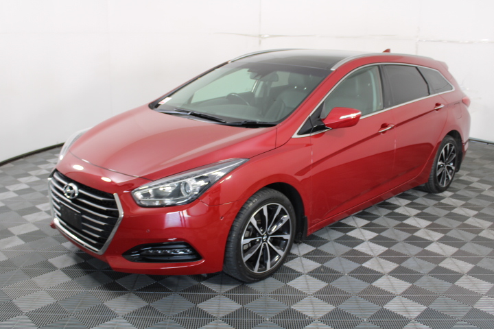 8mm Dyed & Heated Turquoise Gemstones Beaded Bracelet.