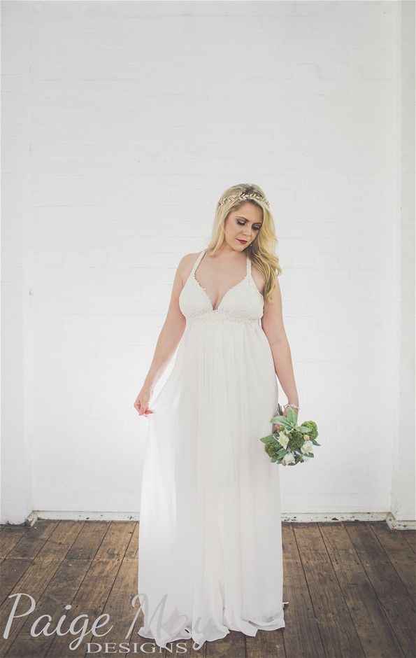 Bulk Pack of 5 Earrings in Gold