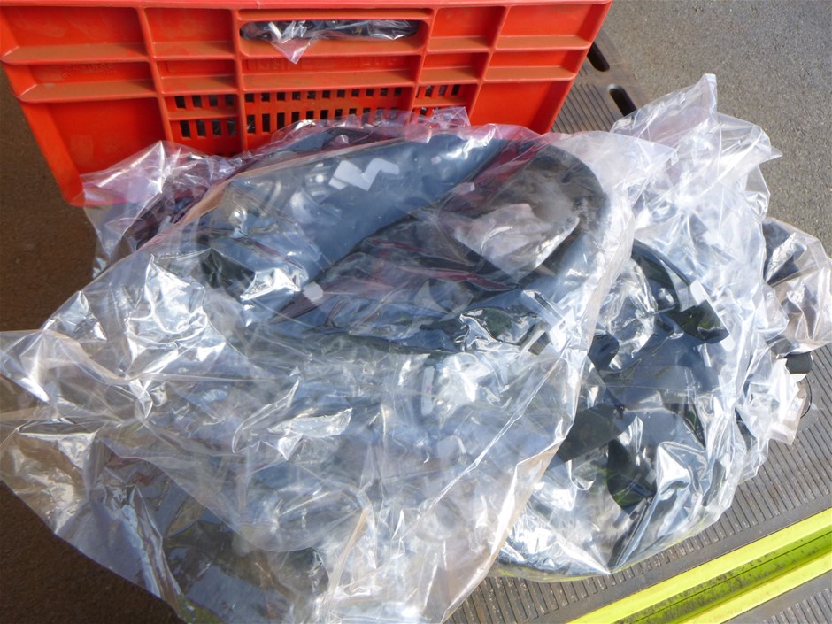 Cute Love Heart Necklace in Silver