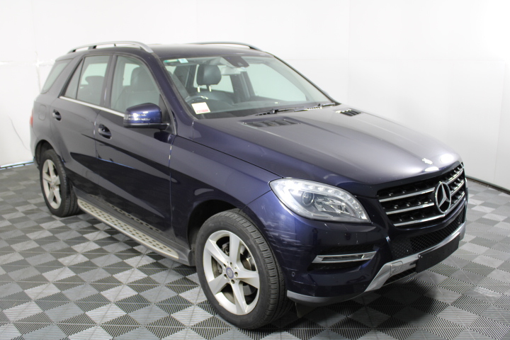 Yellow Gold Natural Amethyst & Diamond Ring  with Valuation