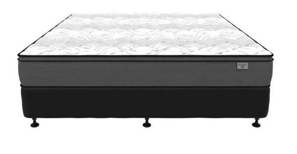 9K Yellow Gold MINI INITIAL 'Z' STUD EARRINGS