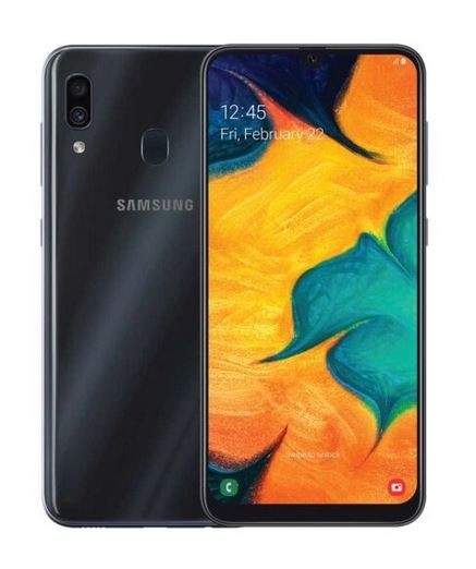 9K Yellow Gold MINI INITIAL 'Q' Bracelet 15.5-19cm