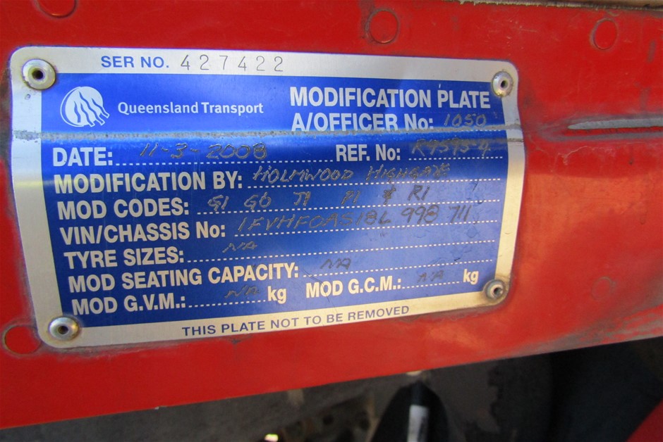 9K Yellow GOLD HLW 5mm KNOT BALL STUD EARRINGS