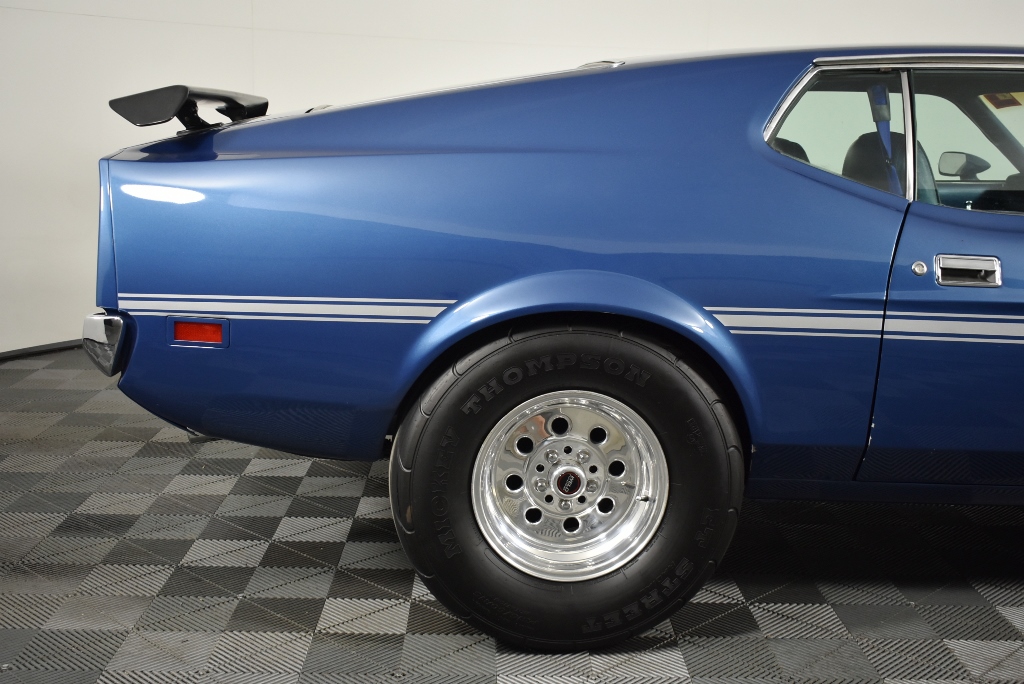 2.0ct GRA Moissanite white Brilliant Cut Ring