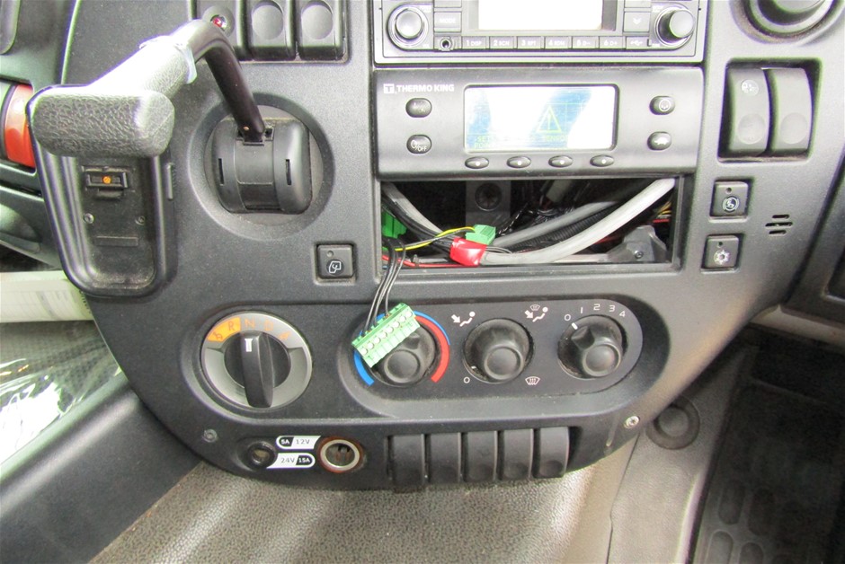 1927 Australia KGV Silver Florin