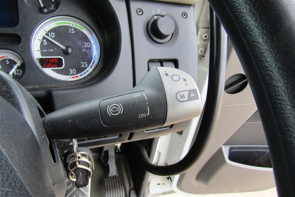 One Kilo of Australia KGV/King George VI/Queen Elizabeth Mix Date & Pennies