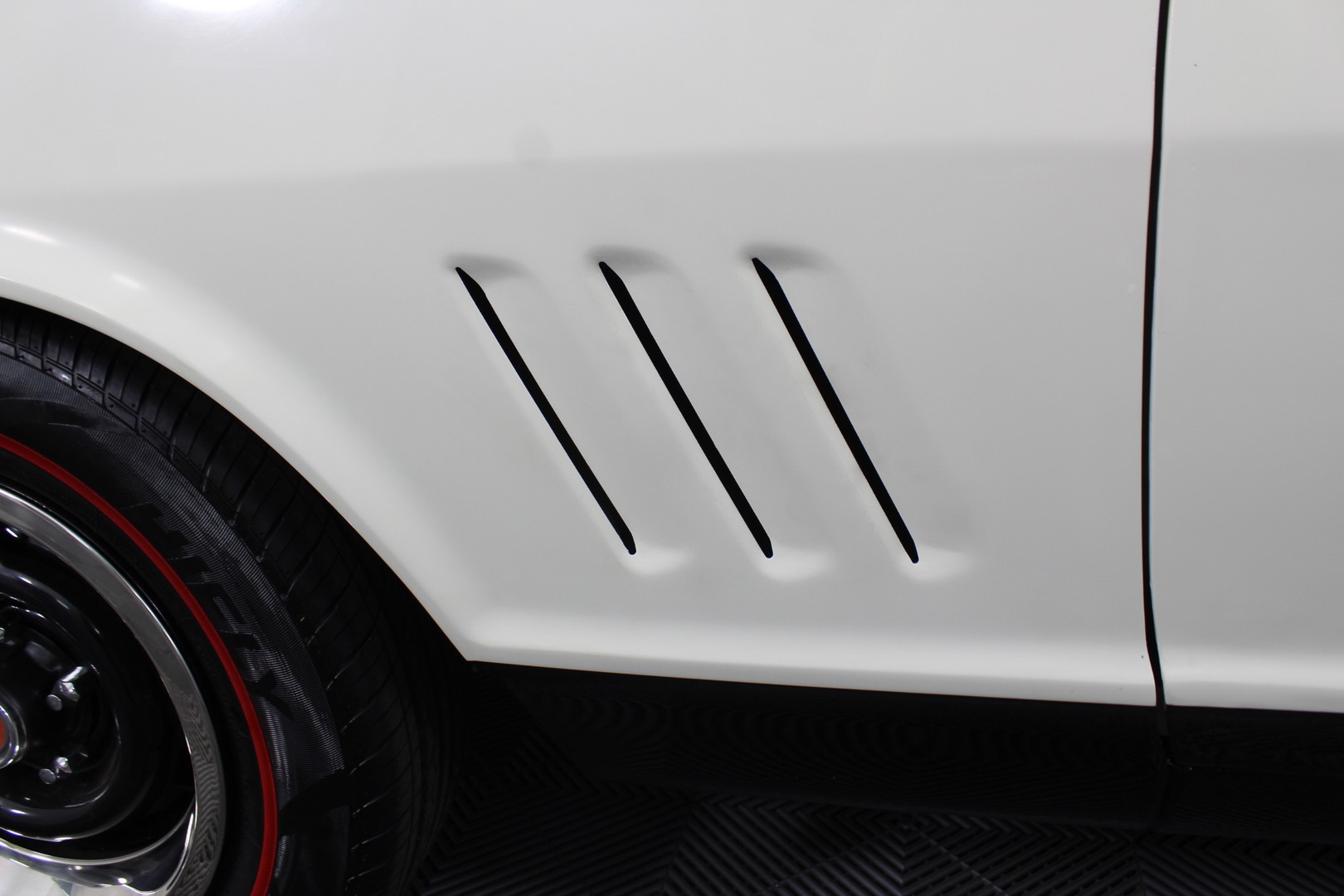 2-Pack LEVI'S Youth Tees, Size XL (15/16), 60% Cotton, Beige/Green.