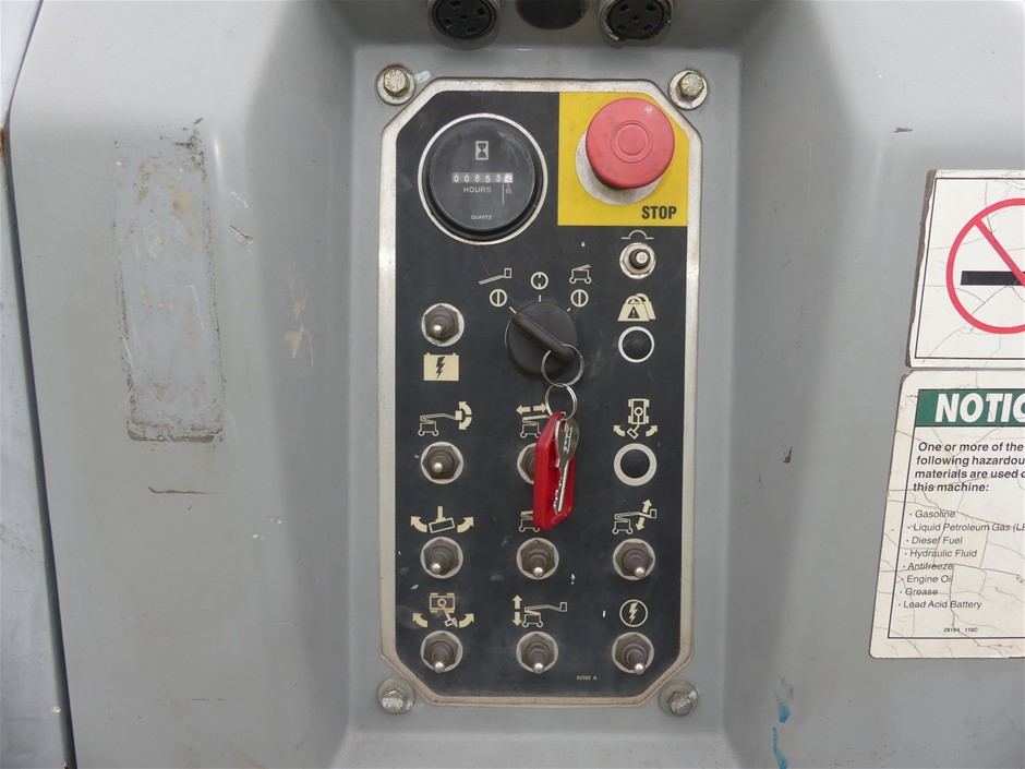 Wolf Blass Red Label Sauvignon Blanc (6x 750mL). Current Vintage Release.