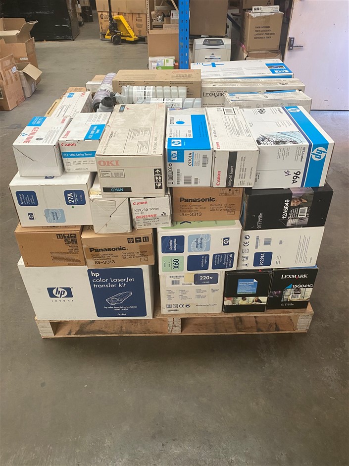 Jules Roy Chardonnay 2023 (6x 750mL), France.