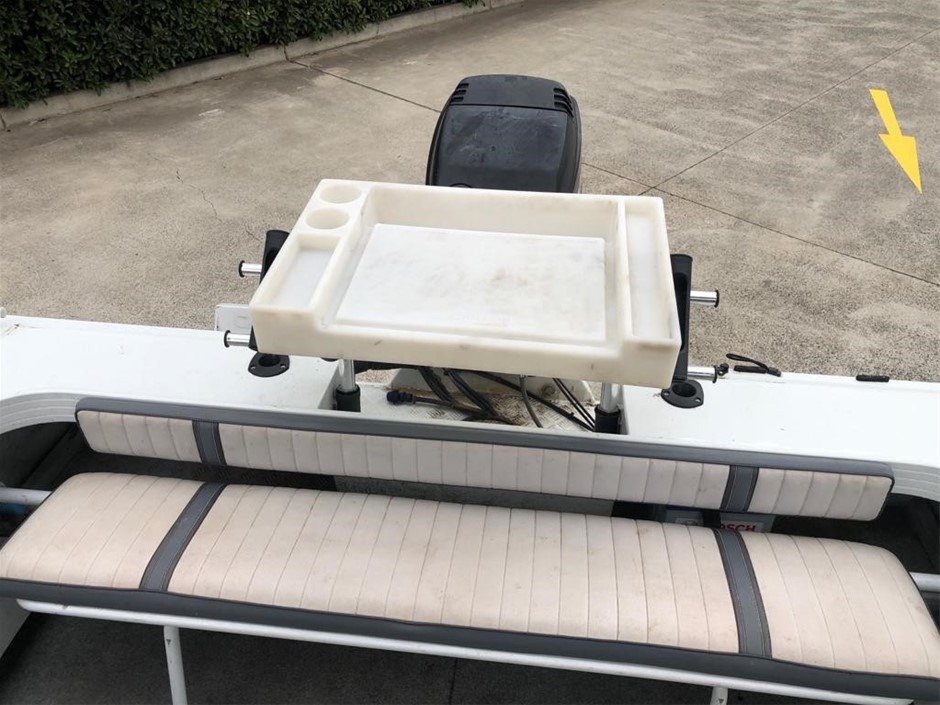 Lindeman's Early Harvest Pinot Grigio (6x 750mL).