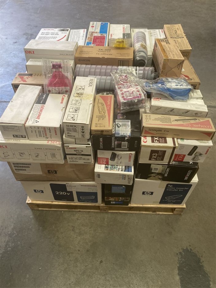 Pierre Armand Vin De France Pinot Noir 2024 (6x 750mL), France.