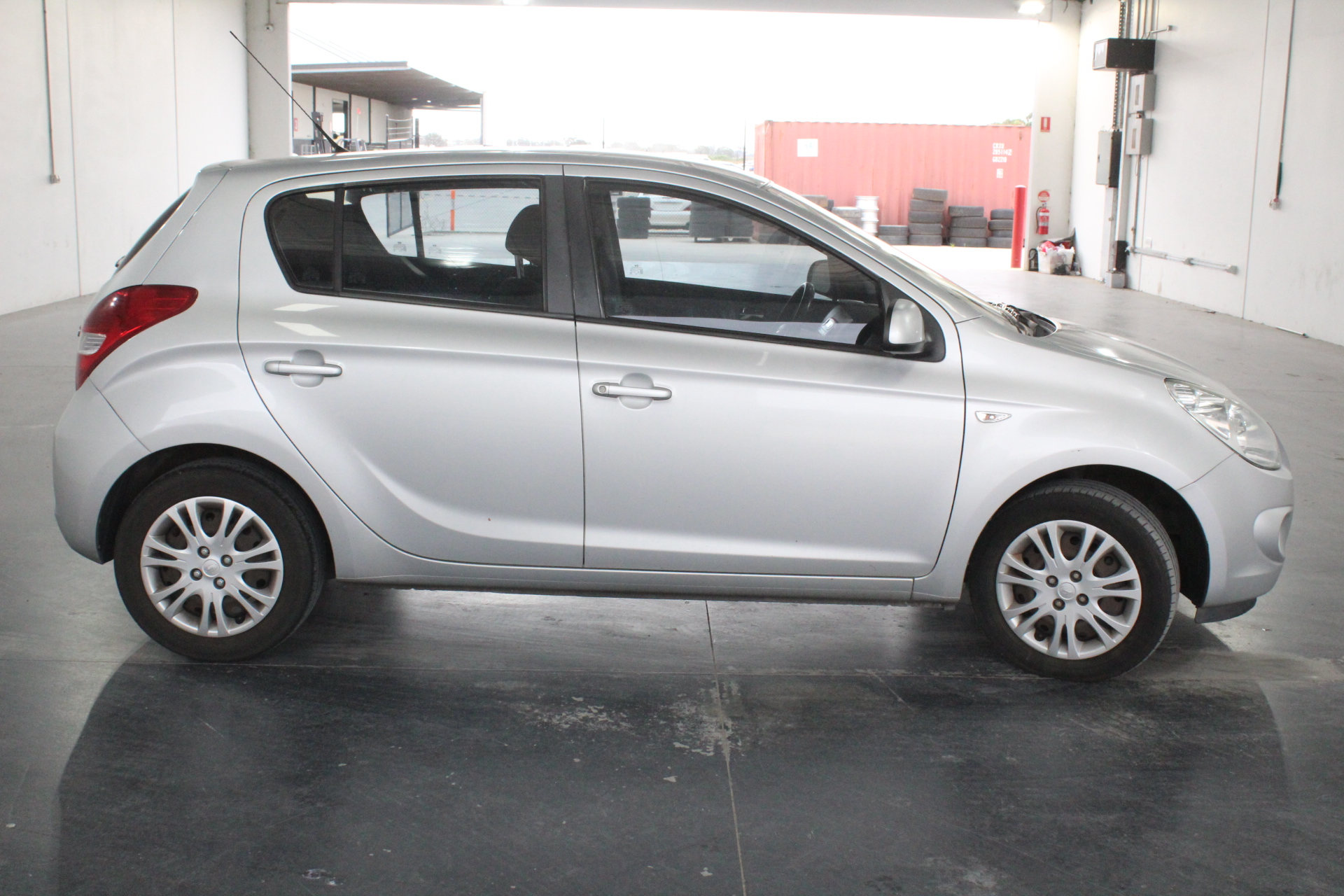 Duchesse De Paris Rosé Brut NV (6x 750mL), France.