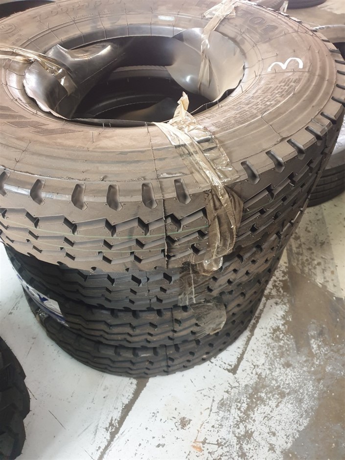 Snake + Herring Tough Love Chardonnay 2023 (12x 750mL) WA