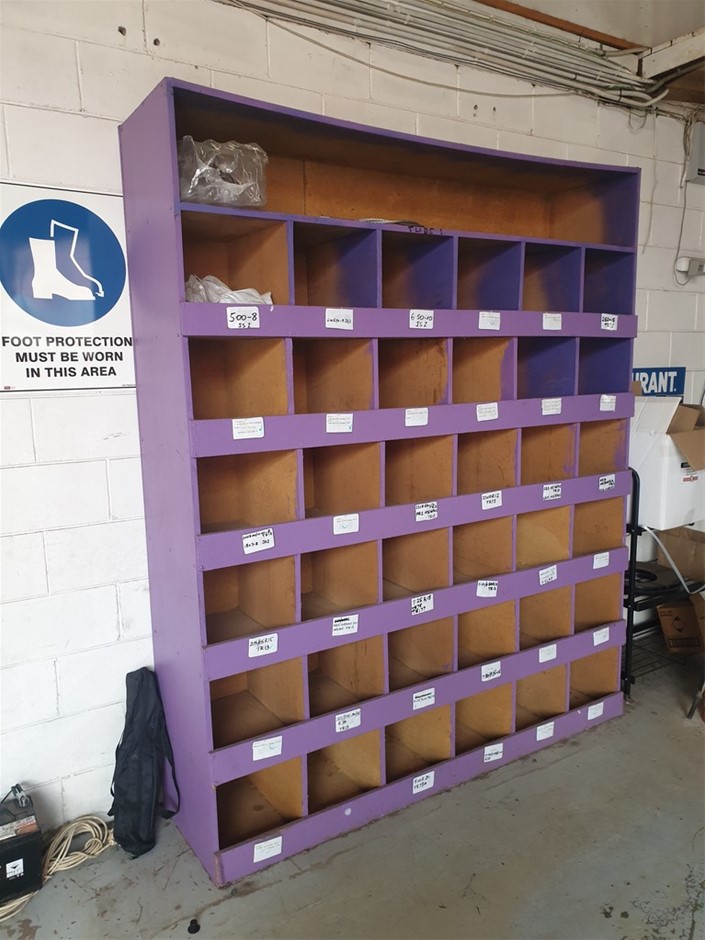 REMINGTON Barber's Best Beard Trimmer and Groomer Kit, MB4131AU, Ergonomic