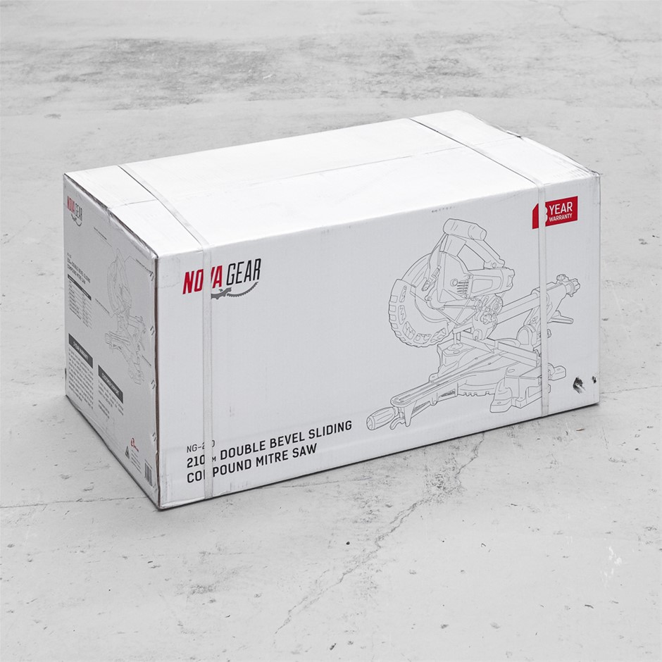 Rhodium Plated Men's Band Ring (6mm) - US Size 10