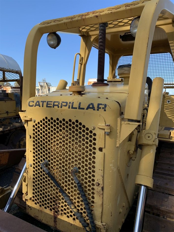 Lindeman's Early Harvest Crisp Chardonnay (6x 750mL).
