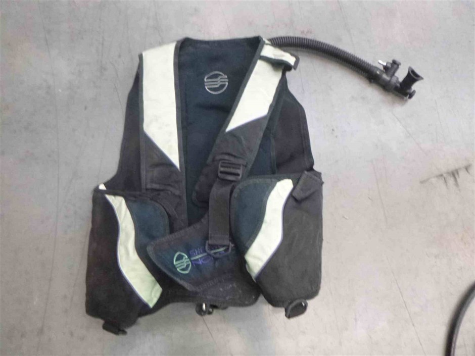 Atkins Farm Anniversary Brut Cuvee NV (6x 750mL) SA