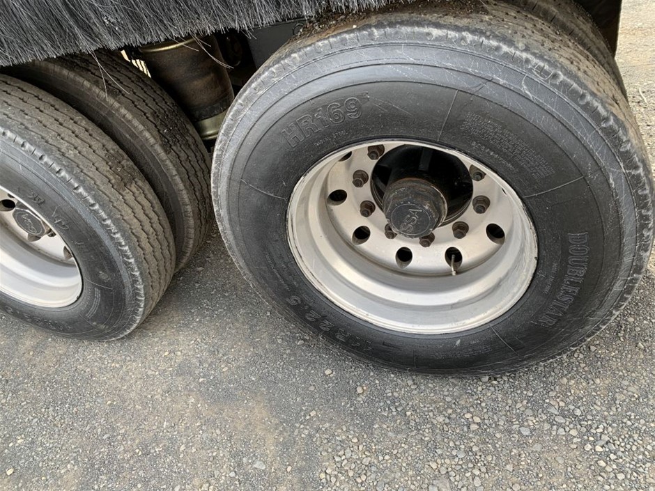 Peter Lehmann Cellar Archives Shiraz 2017 (12x 750mL), Barossa.