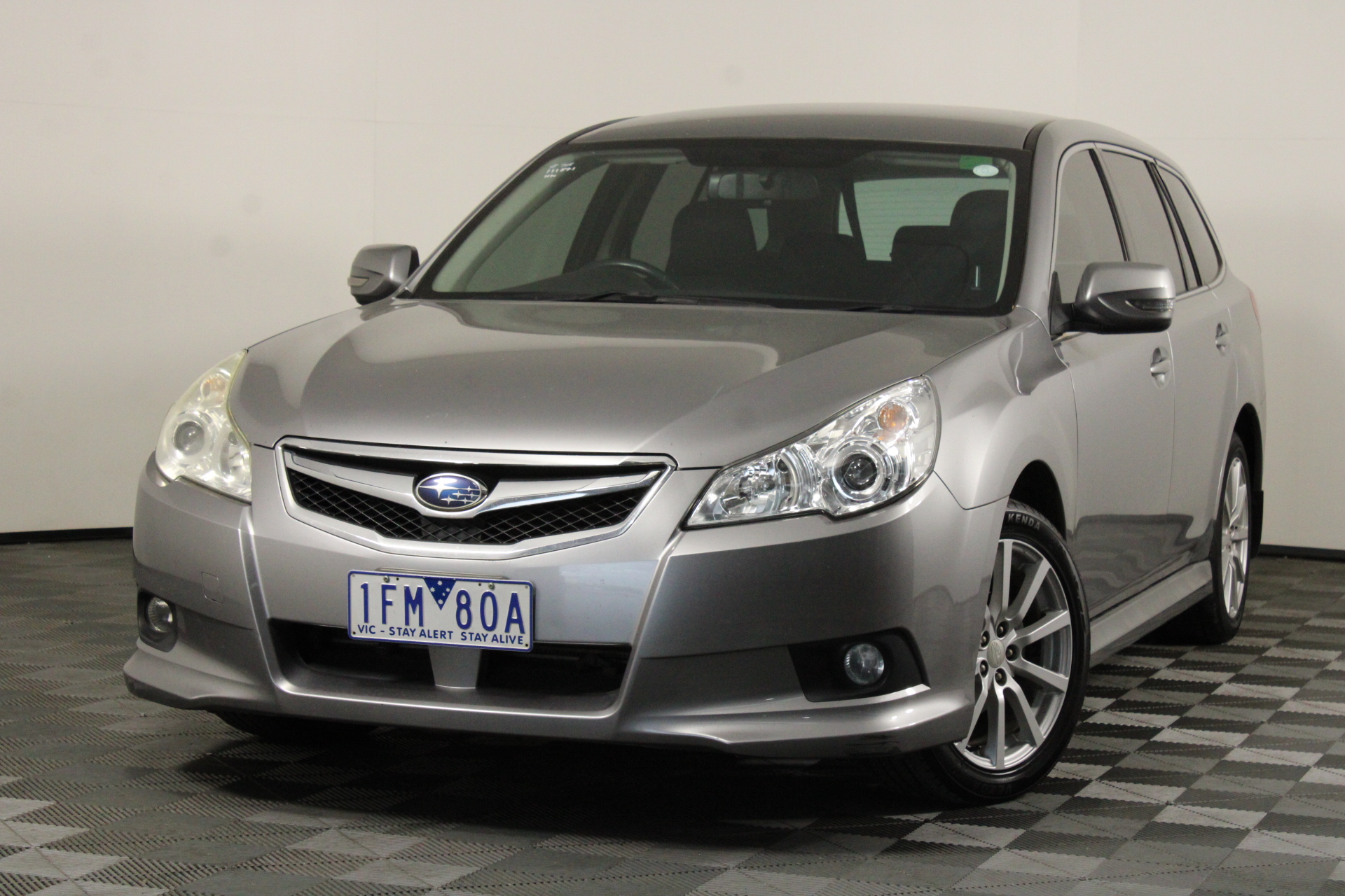 Wolf Blass Red Label Pinot Grigio (6x 750mL).