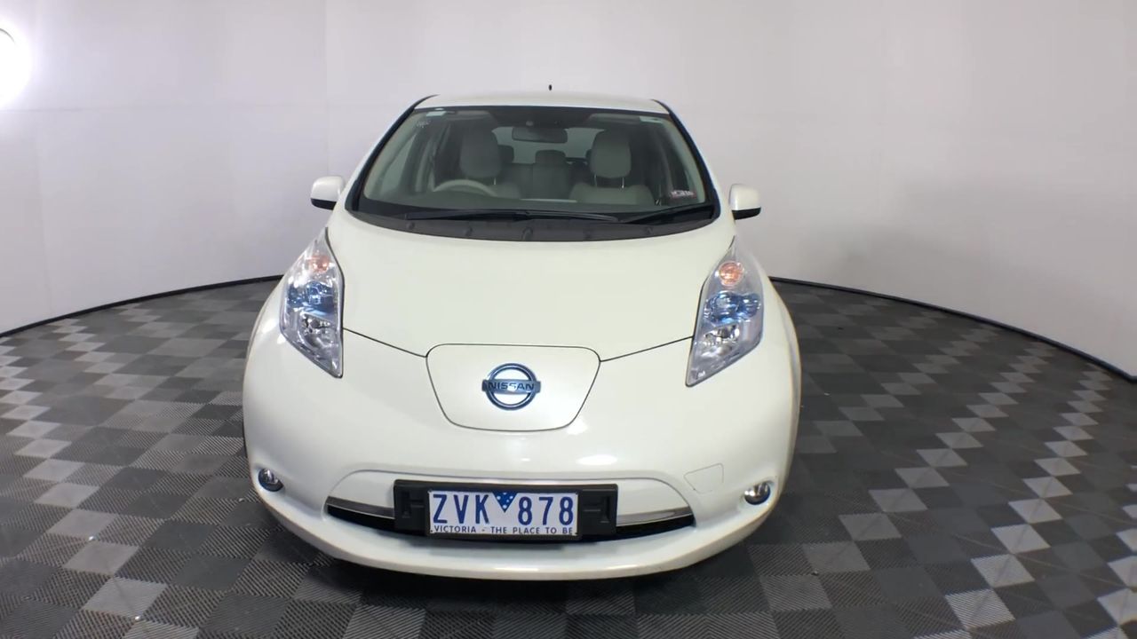 Baroque Pearls & Large Lobster Clasp Gold Plated Bracelet