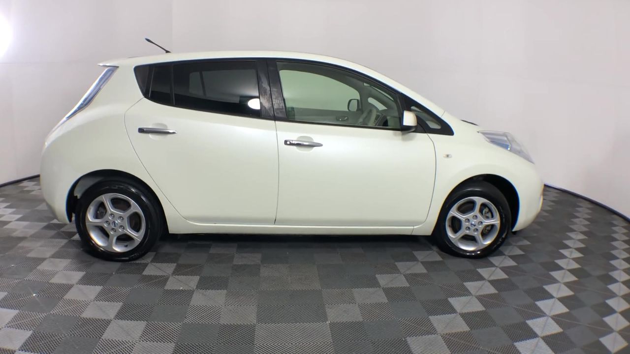 5-6mm Grade AB Black Mix Shape Pearl Bracelet.