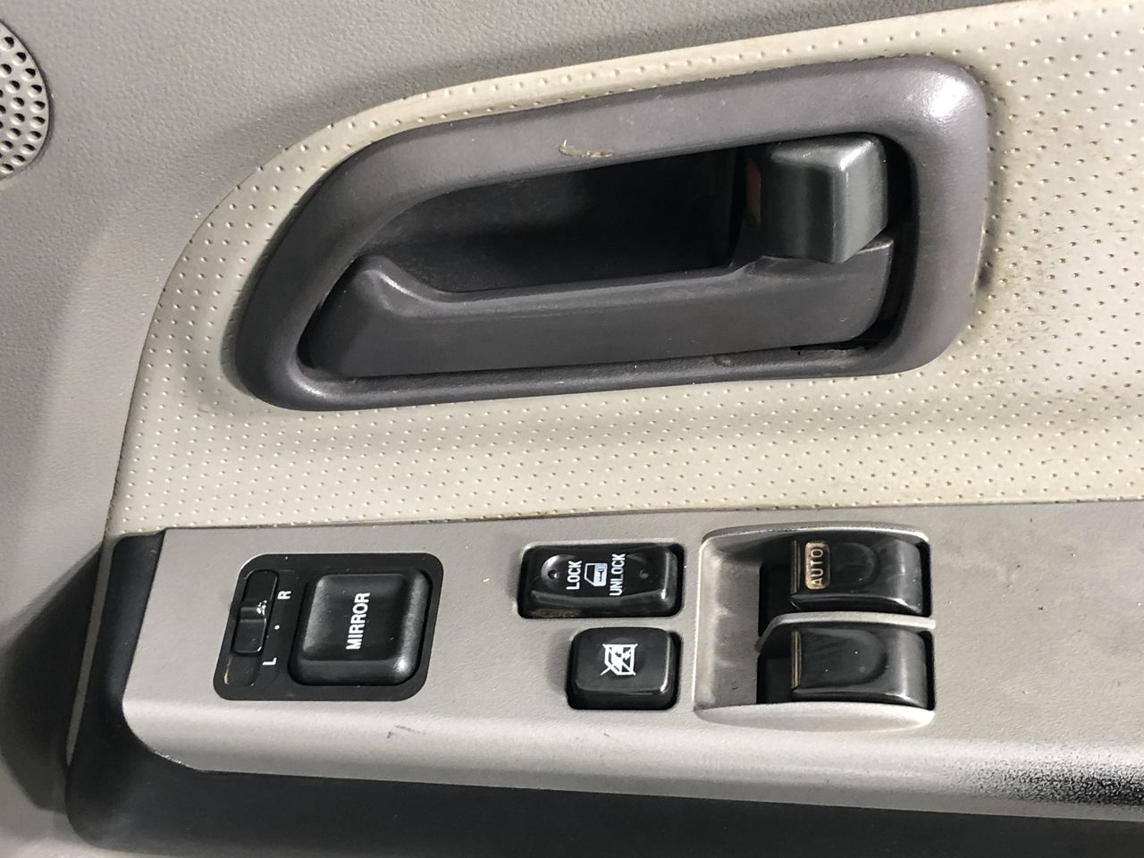 100 x SENSH Hacksaw Blades 300mm x 24TPI.