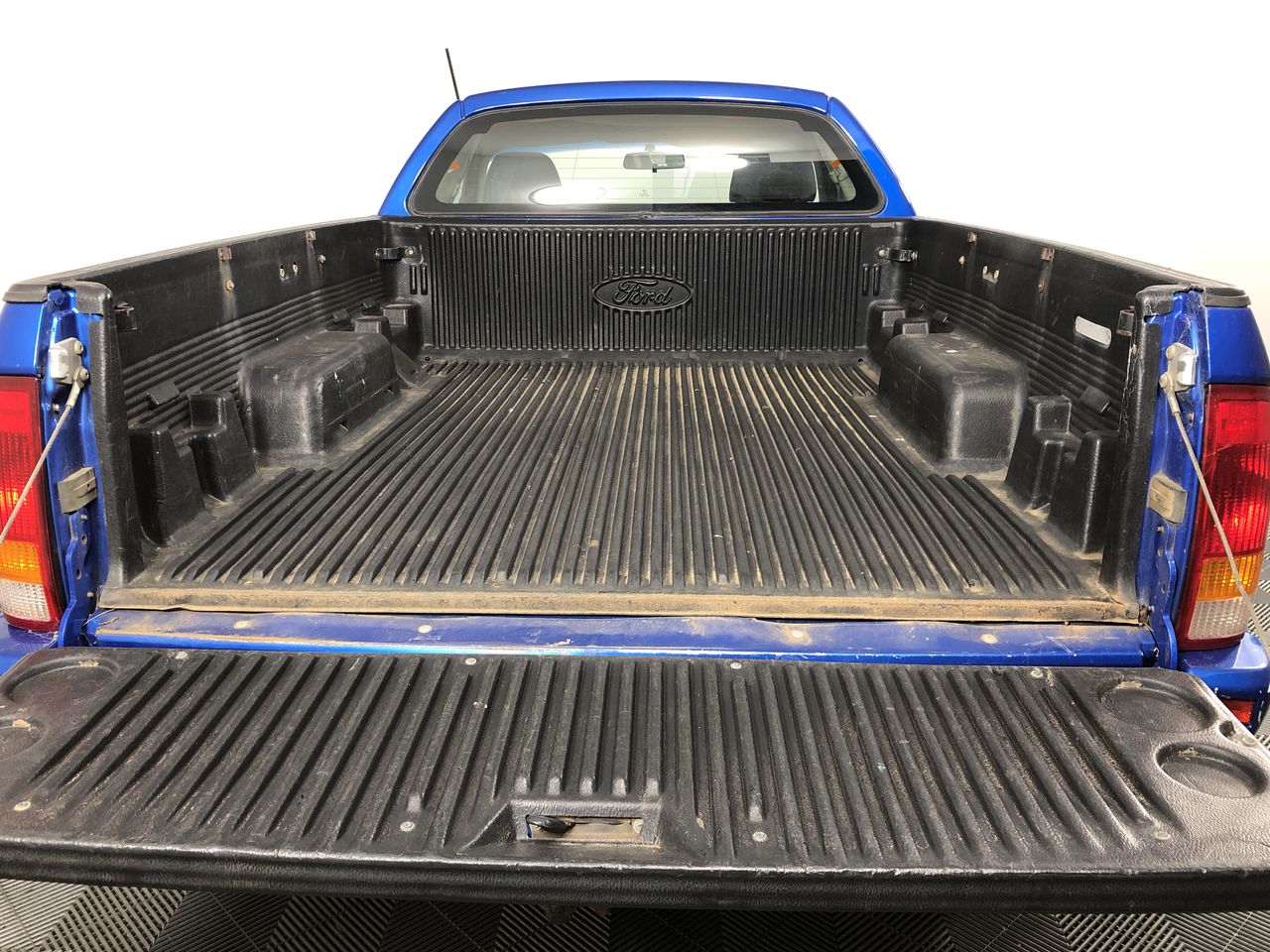 2 Packs of 200 POWERS 12x65mm Polycarbonate Sheeting Screws with Serrated H