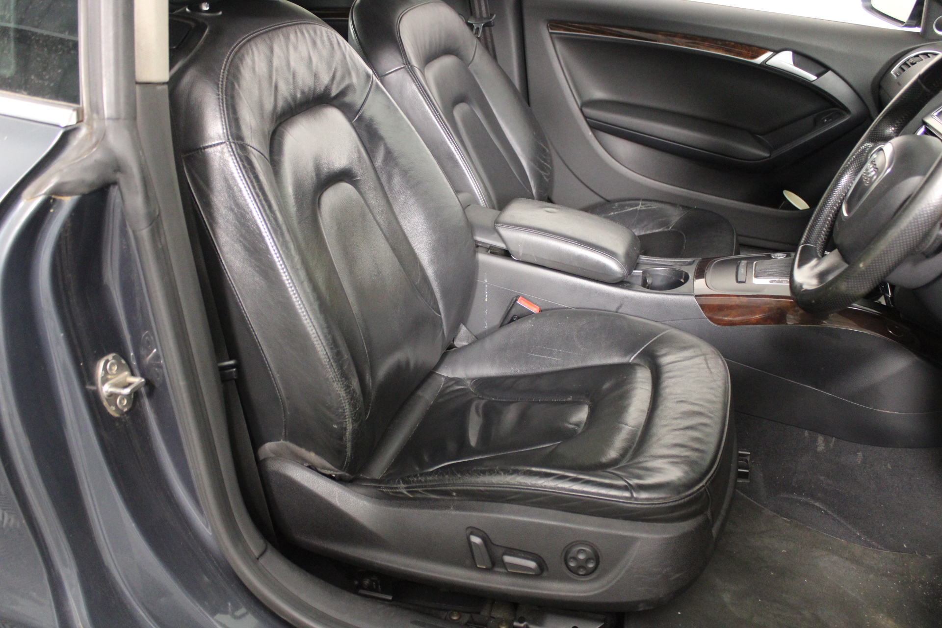 CALVIN KLEIN Men's L/S Hoodie, Size S, Wolf Grey (020), NP2386O. RRP: $89.9