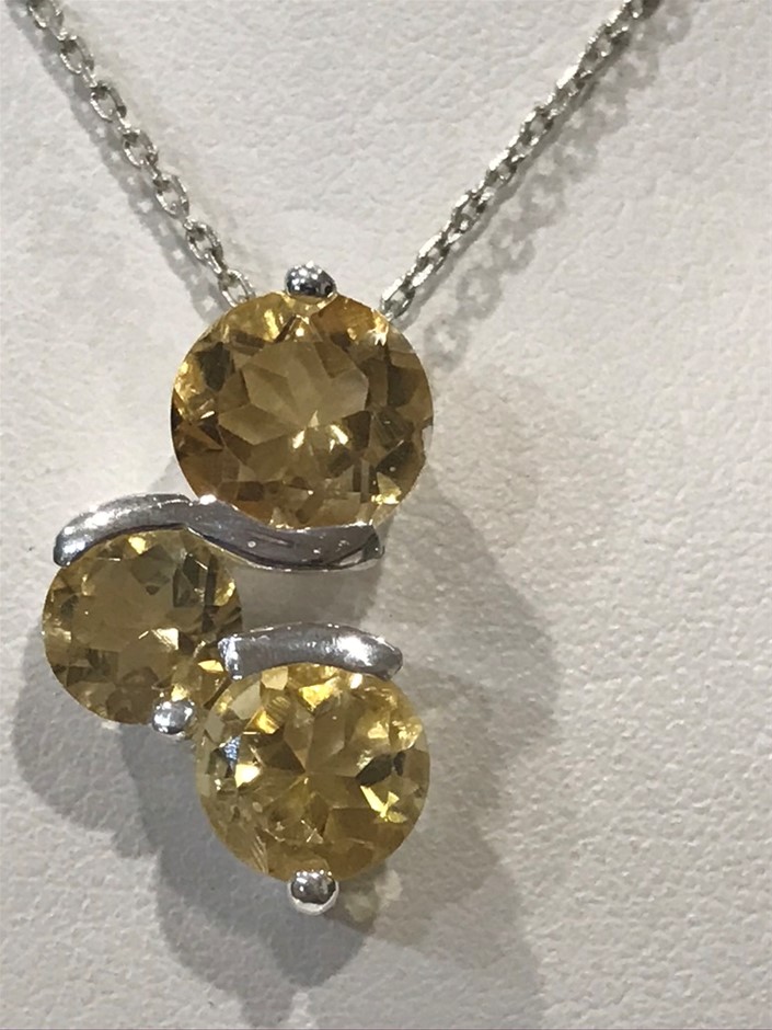 9K WHITE GOLD 0.15ct HI I1 DIAMOND BEZEL PENDANT