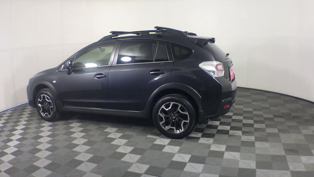 10mm Amazonite with 'O' Toggle Gemstone Beaded Necklace