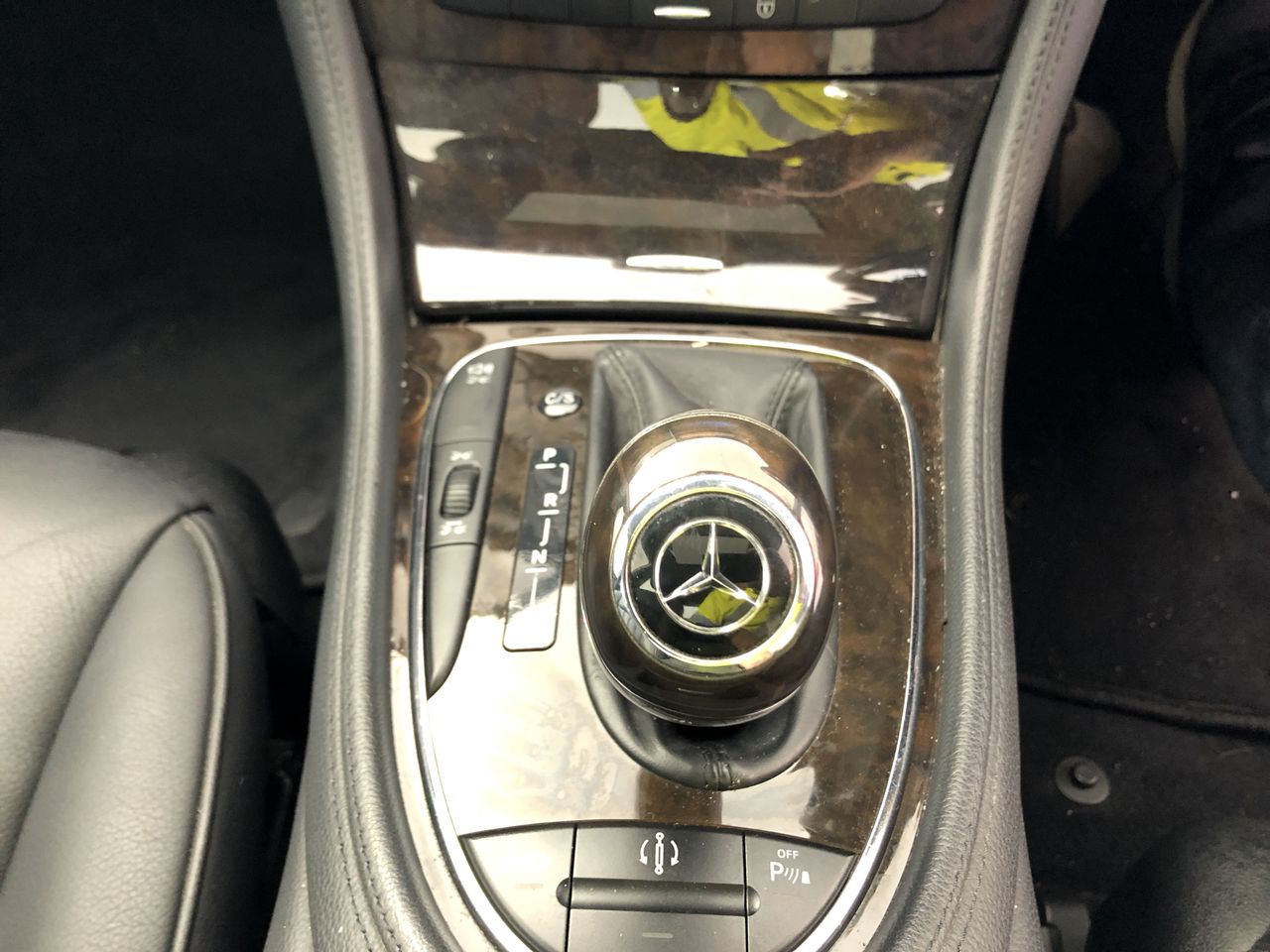 Roberts Estate Shiraz 2023 (12x 750mL) SEA