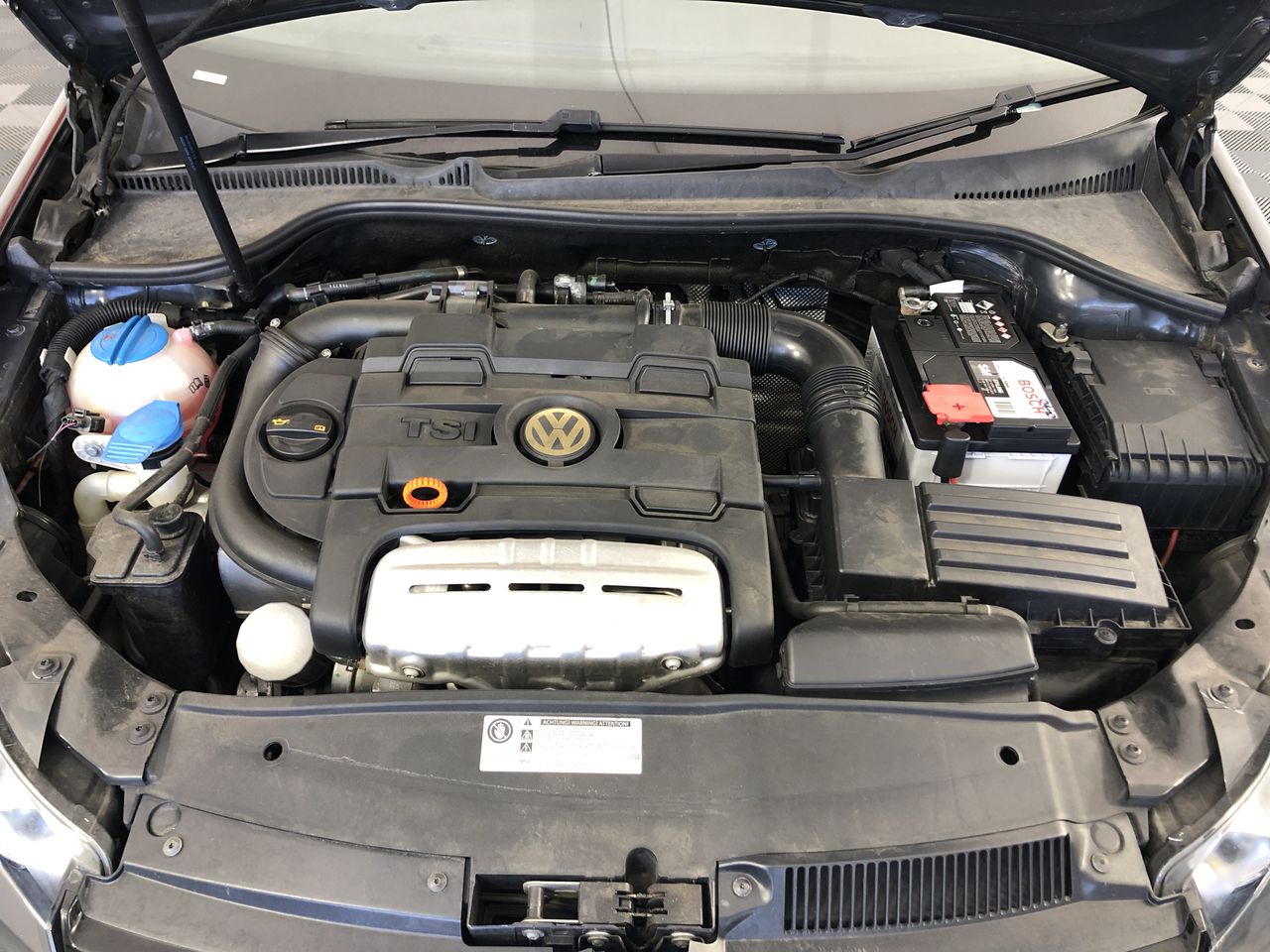 9K Yellow Gold FACETED SKY BRACELETUE TOPAZ RING